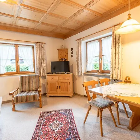 Haus Starlet Apartamento